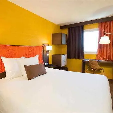 Canal By Popinns Hotel 3*