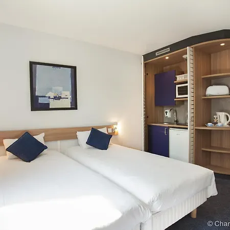 Canal By Popinns パンタン